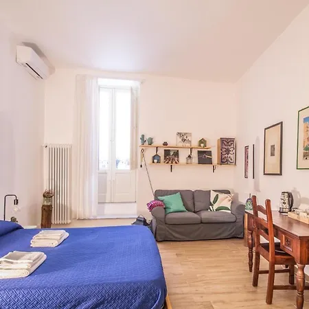 Palazzo Ragusi - Locazioni Turistiche 2*